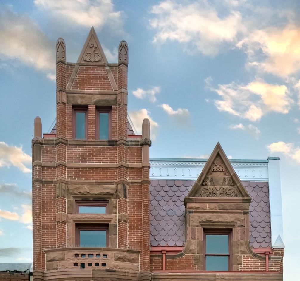 Exterior of Farmers and Merchants Bank