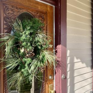 Door wreath at Willa Cather Childhood Home