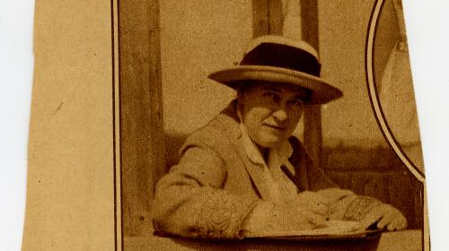 Willa Cather writes in New Hampshire