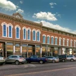 he Red Cloud Opera House and National Willa Cather Center
