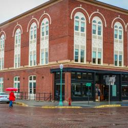 Hotel Garber Ribbon-Cutting
