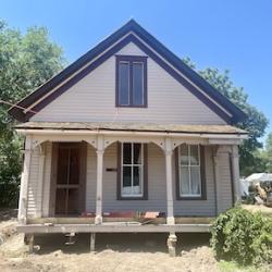 Willa Cather Childhood Home restoration