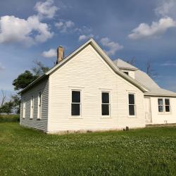 Pavelka Farmstead prior to restoration.