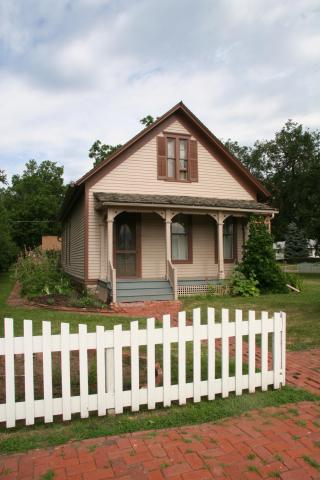 childhood_home_-_1_-_kudrna.jpg childhood_home_-_1_-_kudrna.jpg