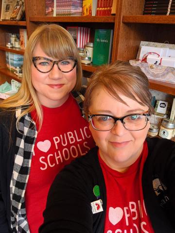rachel_and_tracy.jpg rachel_and_tracy.jpg
