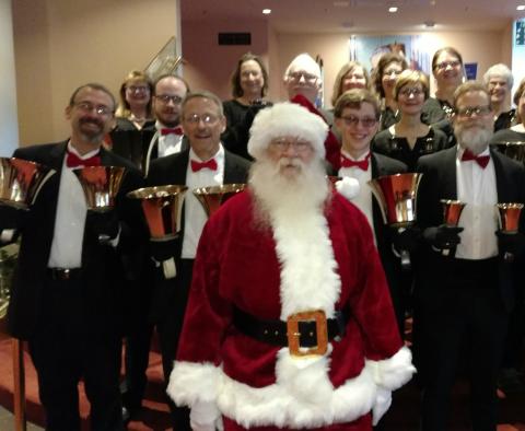 rc_w_santa.jpg rc_w_santa.jpg